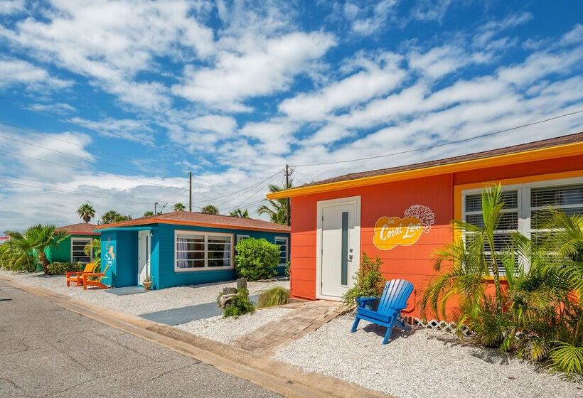 בית, חדר שינה 1, Sunset Inn And Cottages