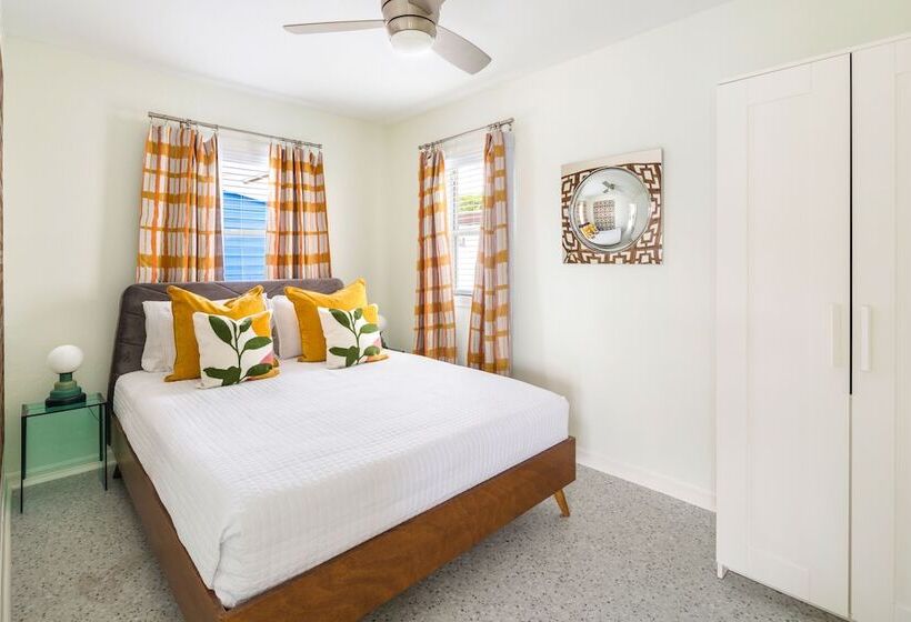 בית, חדר שינה 1, Sunset Inn And Cottages