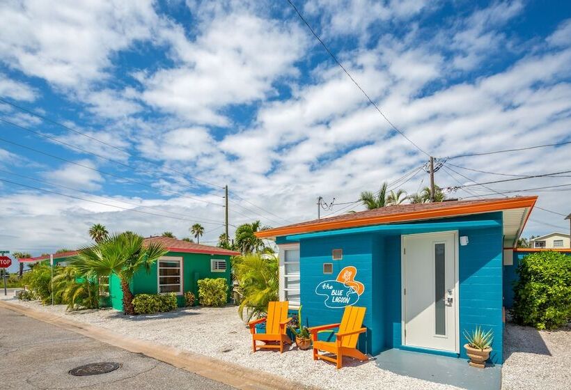 בית, חדר שינה 1, Sunset Inn And Cottages