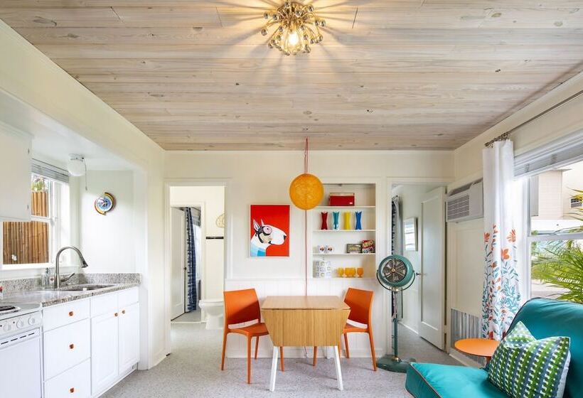 בית, חדר שינה 1, Sunset Inn And Cottages