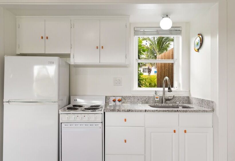 בית, חדר שינה 1, Sunset Inn And Cottages