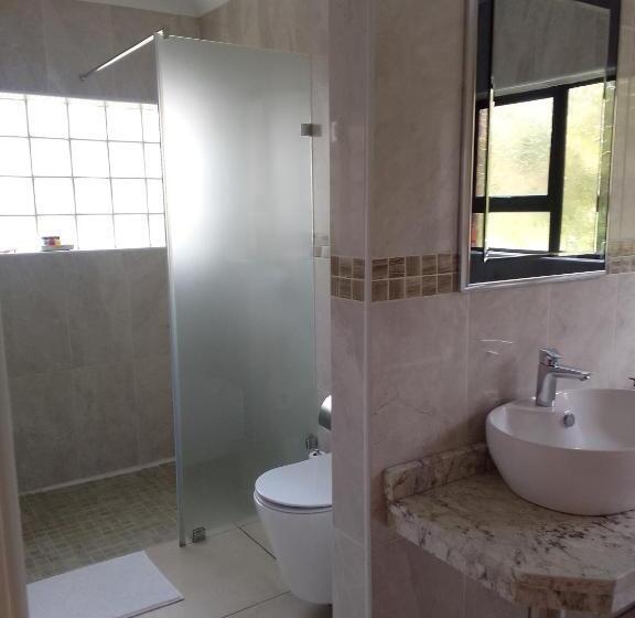 اتاق استاندارد با تخت بزرگ, Botleng Guest House