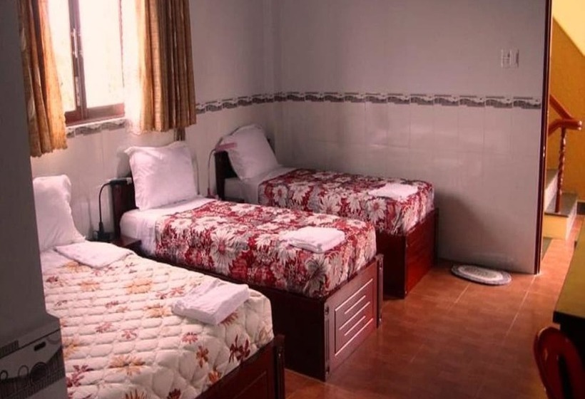 اتاق خانوادگی, Oasis