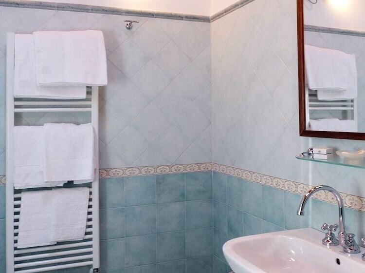 标准间, Villa Elisa