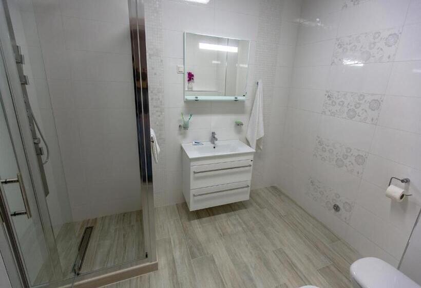 آپارتمان 2 خوابه با چشمانداز دریا, Apart Hotel Sea Fort