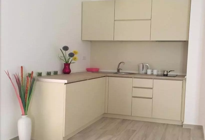 آپارتمان 2 خوابه با چشم‌انداز دریا, Apart Hotel Sea Fort