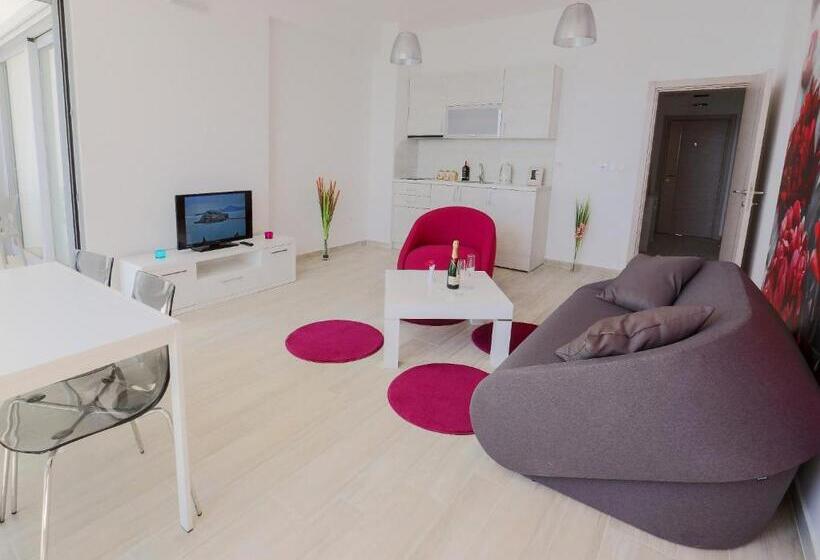 آپارتمان 1 خوابه با بالکن و چشم‌انداز دریا, Apart Hotel Sea Fort