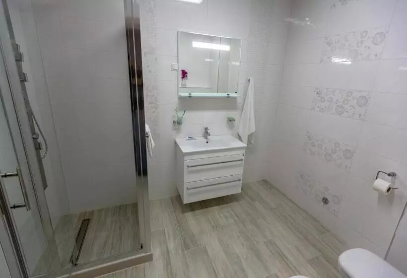 آپارتمان 2 خوابه با بالکن, Apart Hotel Sea Fort