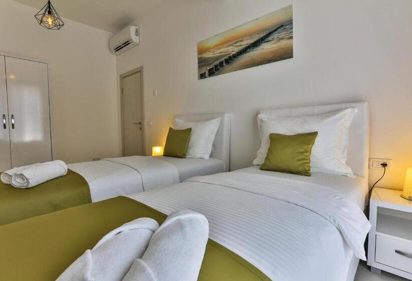 اتاق استاندارد با چشمانداز دریا, Apart Hotel Sea Fort