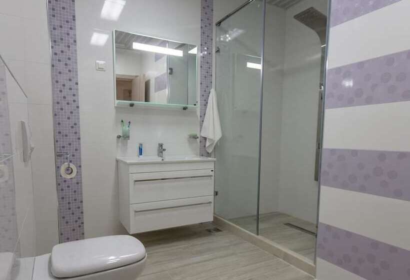 آپارتمان 1 خوابه با چشمانداز جانبی دریا, Apart Hotel Sea Fort