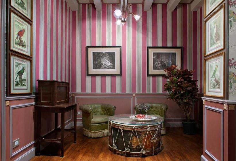 اتاق لوکس با بالکن, Residenza Borsari