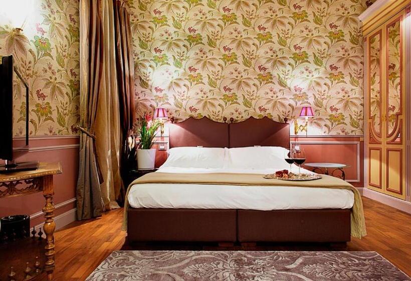 اتاق لوکس با بالکن, Residenza Borsari