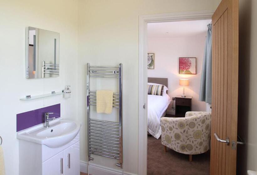 غرفة ديلوكس, Sugarbeat Eating House