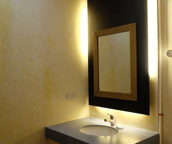 Pokój Standard Widok Morze z Tarasem, Eagle Point Beach And Dive Resort