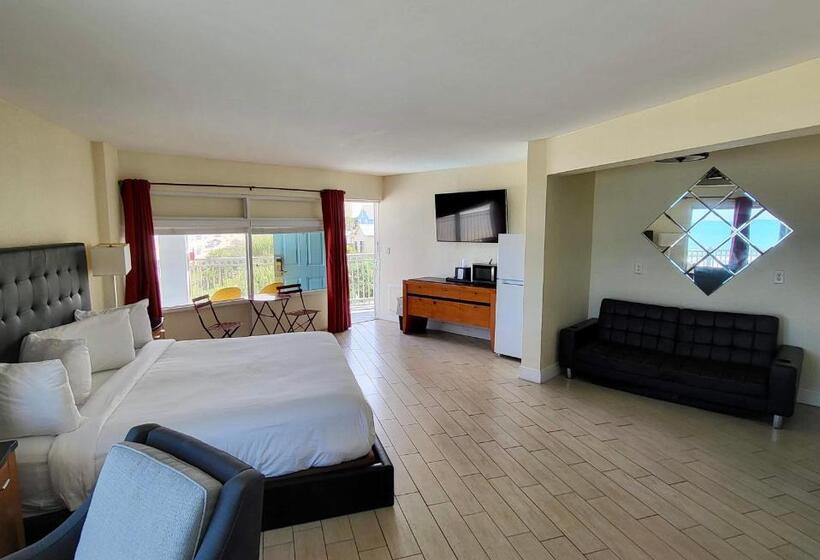 جناح سرير كينج, Chateau Mar Beach Resort