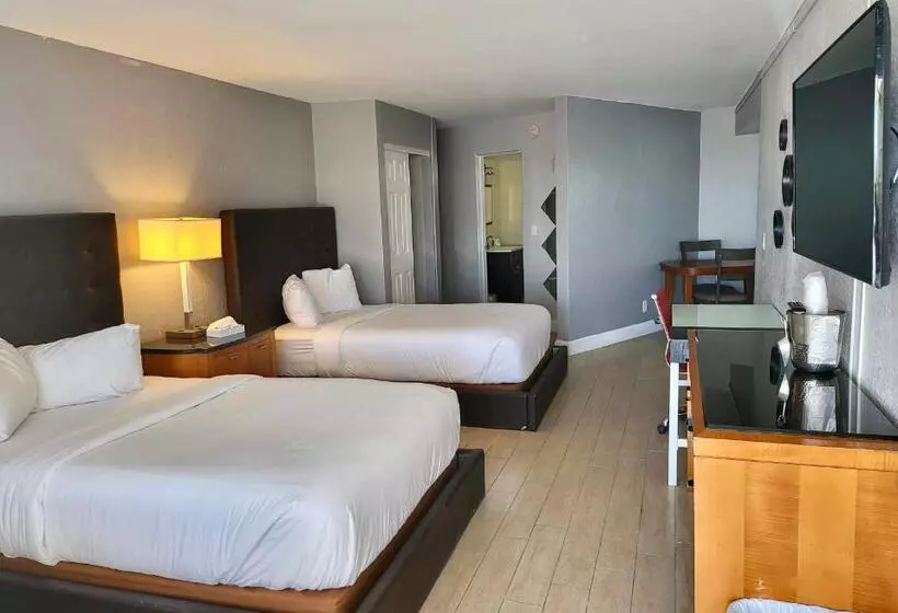 1階のスタンダードルーム, Chateau Mar Beach Resort
