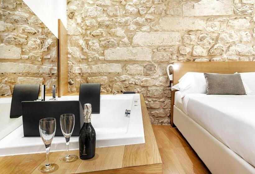 سوئیت با وان آب گرم, Iblaresort Boutique