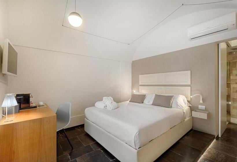 سوئیت با وان آب گرم, Iblaresort Boutique