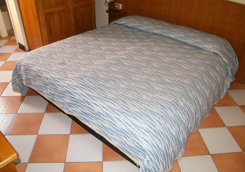 חדר סטנדרט, Montecodeno