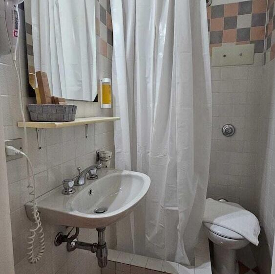 חדר סטנדרט יחיד, Montecodeno