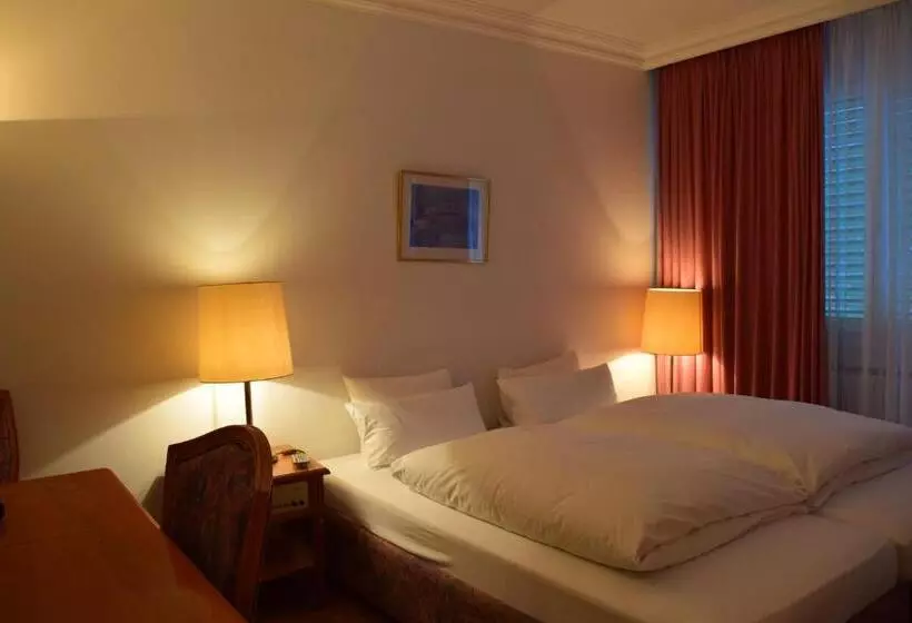 家族用の部屋エコノミー, Parkhotel Bellevue Lenk