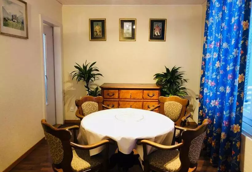 バルコニー付き1ベッドルームアパートメント, Parkhotel Bellevue Lenk