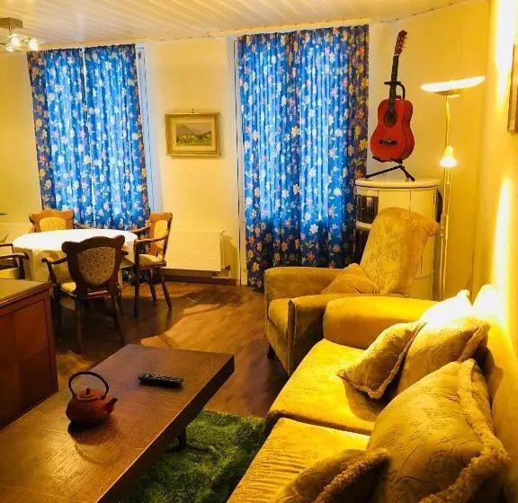 バルコニー付き1ベッドルームアパートメント, Parkhotel Bellevue Lenk
