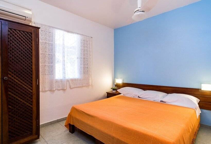 کلبه ییلاقی دلوکس یک خوابه, Pousada Sanremo Inn