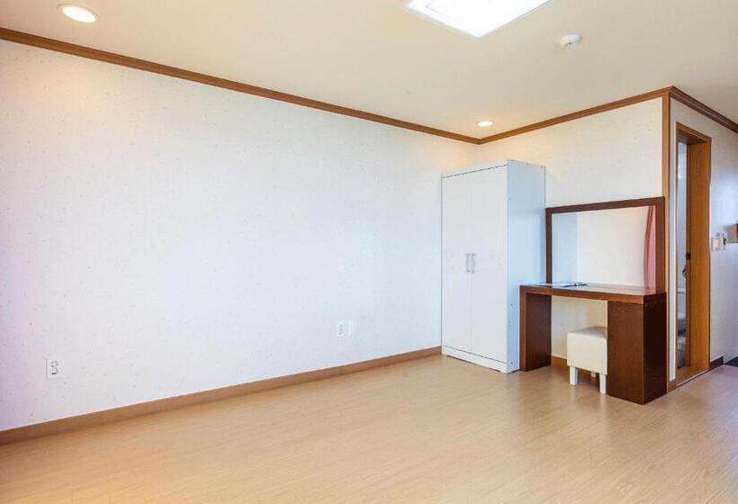 غرفة ديلوكس, The Bay Jeju Resort