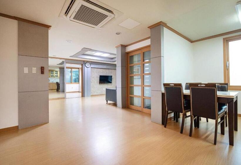 جناح عائلي, The Bay Jeju Resort