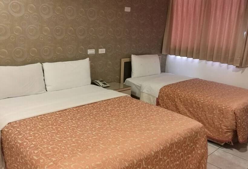 اتاق استاندارد سه نفره, Ti Hwa