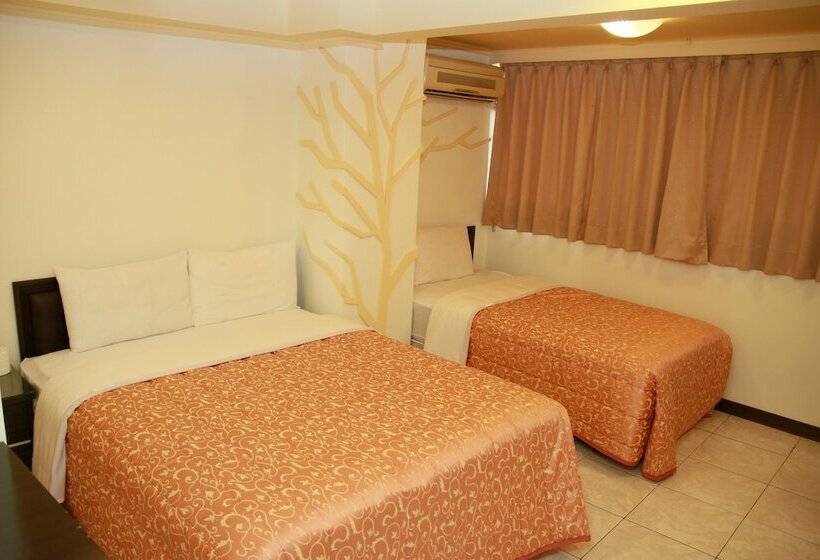 اتاق استاندارد سه نفره, Ti Hwa