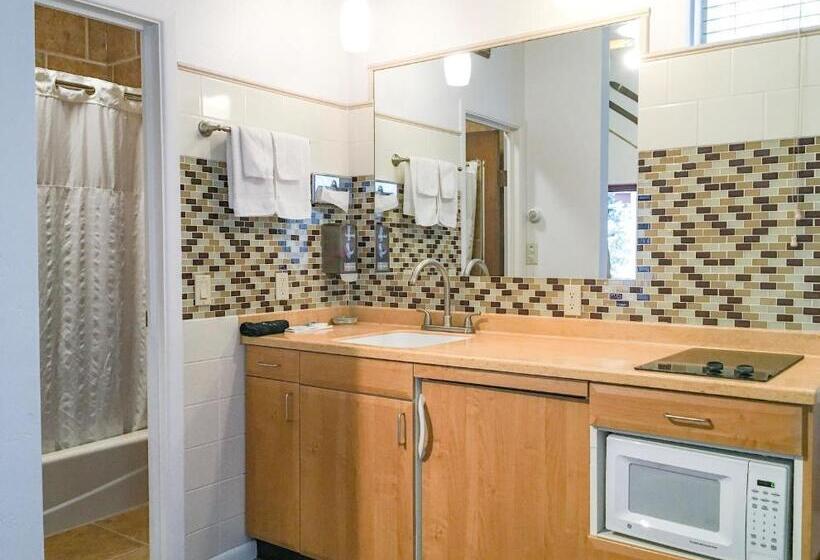 غرفة سوبيريور, Tyrolean Lodge