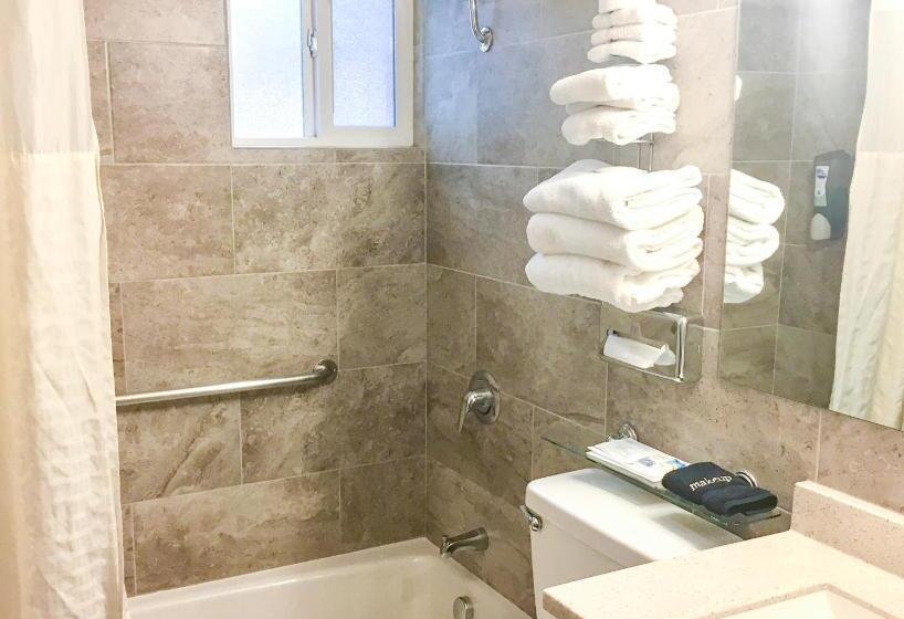 غرفة قياسية, Tyrolean Lodge