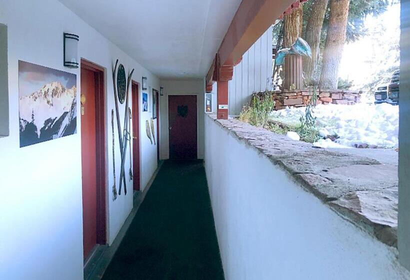 غرفة قياسية بالطابق الأرضى, Tyrolean Lodge