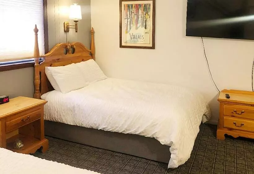 １階のスタンダードルーム, Tyrolean Lodge