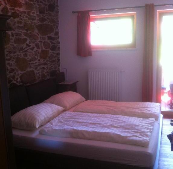 스탠다드 룸, Waldhof