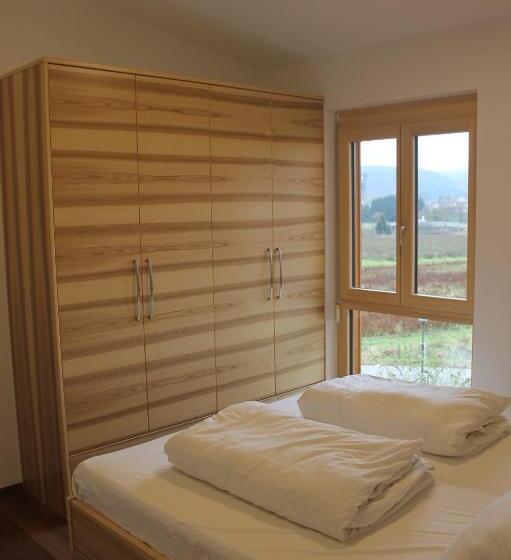 침실 1개 아파트, Waldhof