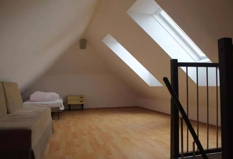 ３ベッドルームのコンフォートアパートメント, Waldhof
