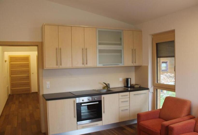 Апартаменты Comfort 3 Спальни, Waldhof