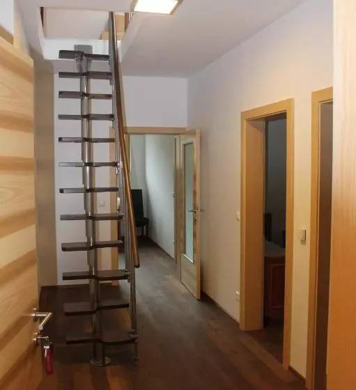 ３ベッドルームのコンフォートアパートメント, Waldhof
