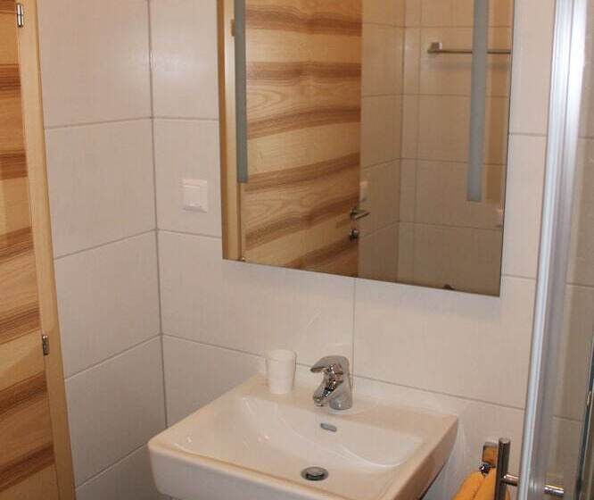 스탠다드 룸, Waldhof