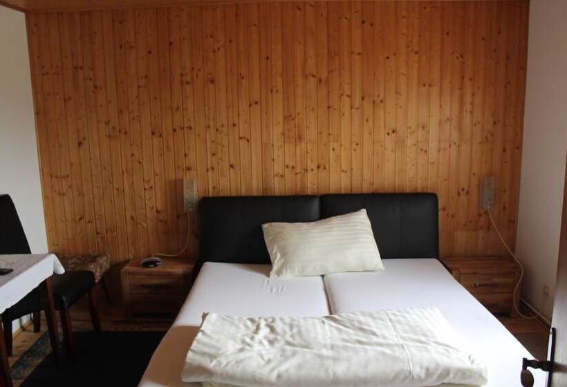 스탠다드 룸, Waldhof