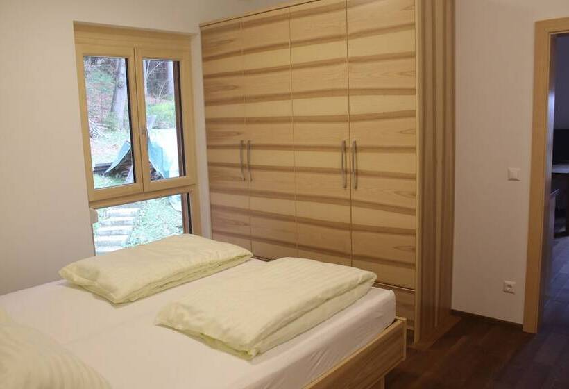 스탠다드 룸, Waldhof