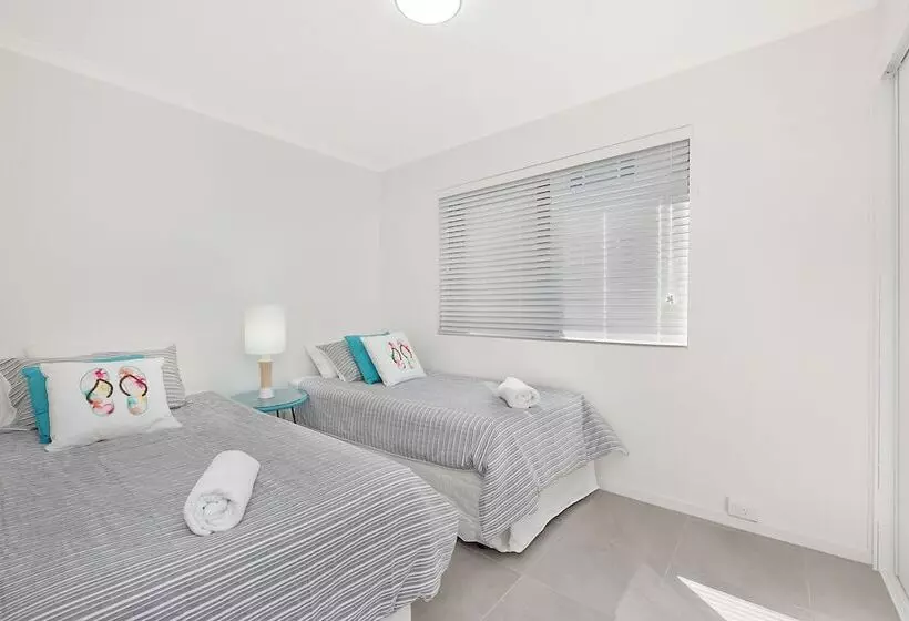 2 Bedroom Apartment Side Sea View, Joanne Apartments