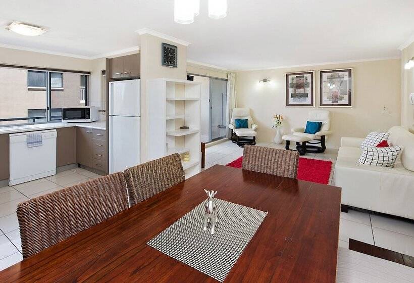 低层单卧公寓, Joanne Apartments