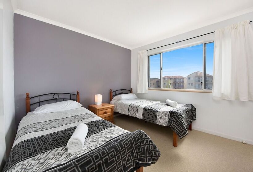 带3个卧室带海景的公寓, Joanne Apartments