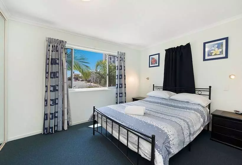 آپارتمان اقتصادی دو خوابه, Joanne Apartments