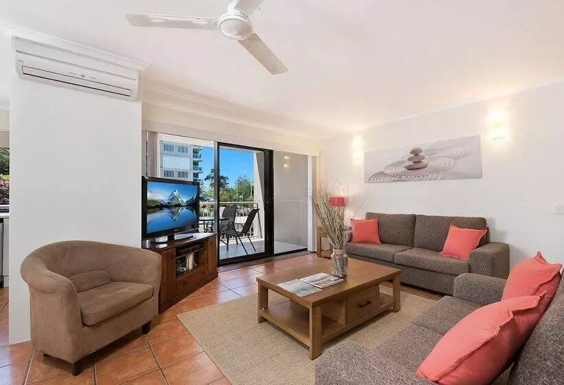 آپارتمان 2 خوابه, Joanne Apartments