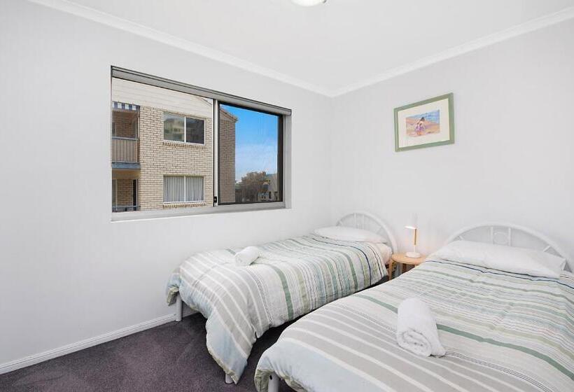 带2个卧室带海景的公寓, Joanne Apartments